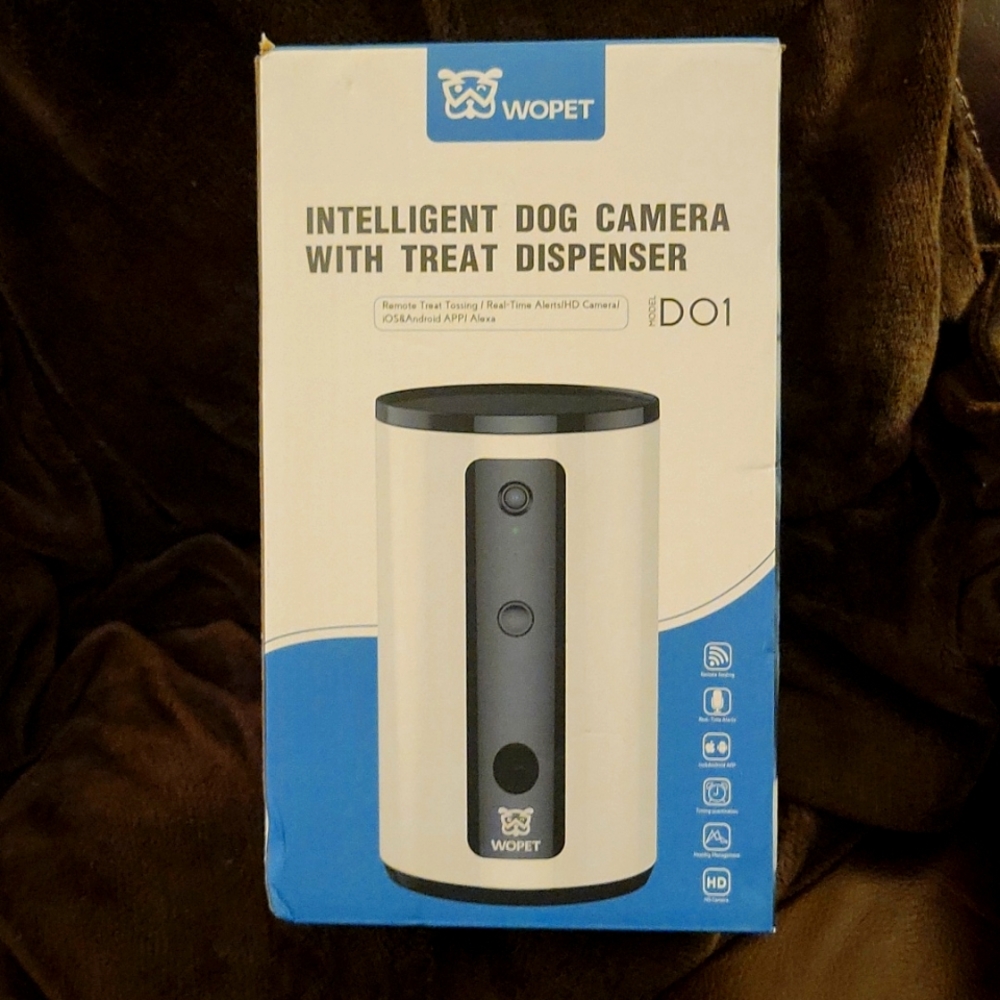 WOPET Intelligent Pet Camera Treat Dispenser Full HD WiFi Night Vision New…